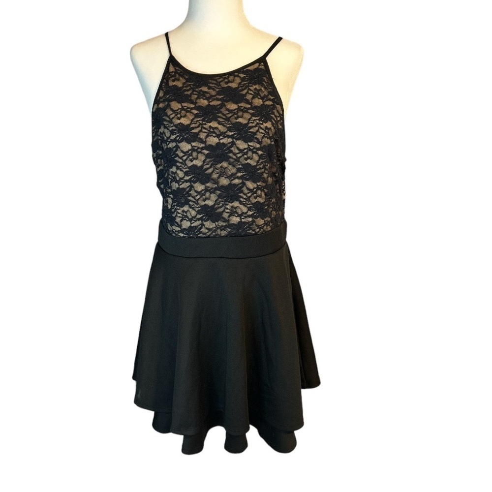 Emerald Sundae Black and Nude Spring Summer Cocktail Dress Size 13